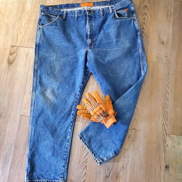 WRANGLER FR RIGGS workwear jeans 50 x 32 - Picture 2 of 7